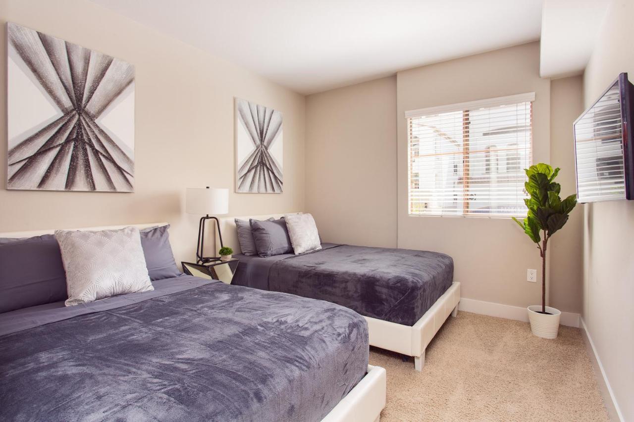 Westwood Luxury Suites Los Angeles Exterior photo